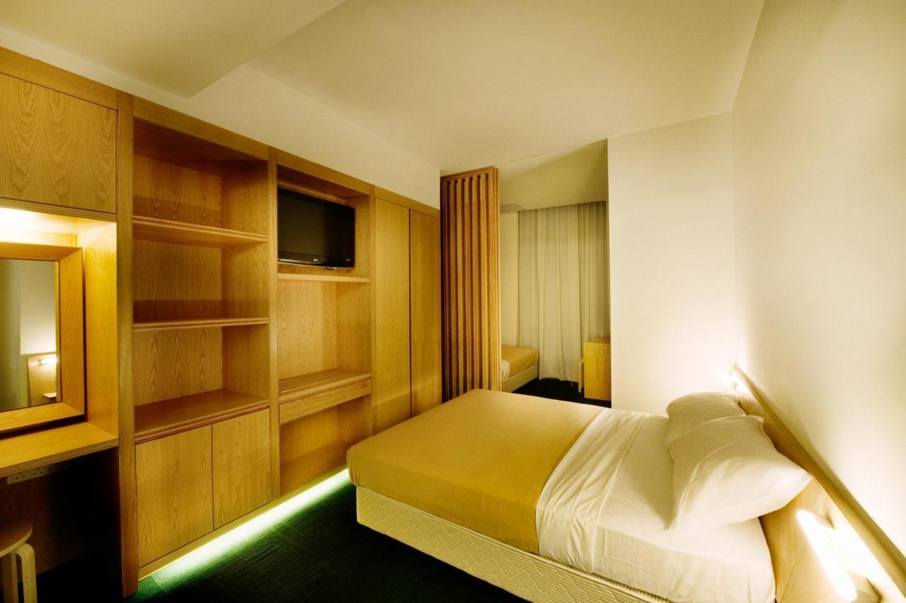 Mayo Inn Singapore Exterior photo